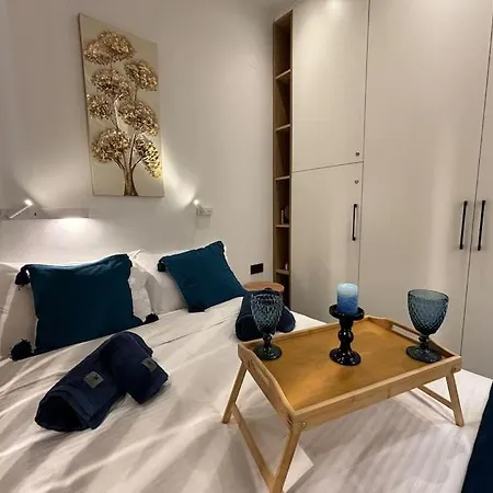 Thessalonian Ii - 2 Steps From Whiter Tower سالونيك