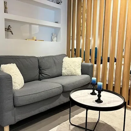 Thessalonian Ii - 2 Steps From Whiter Tower *