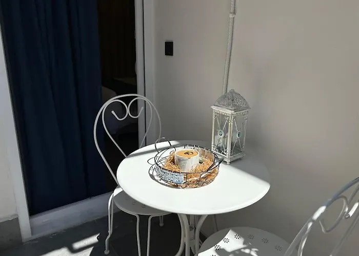 Thessalonian Ii - 2 Steps From Whiter Tower *